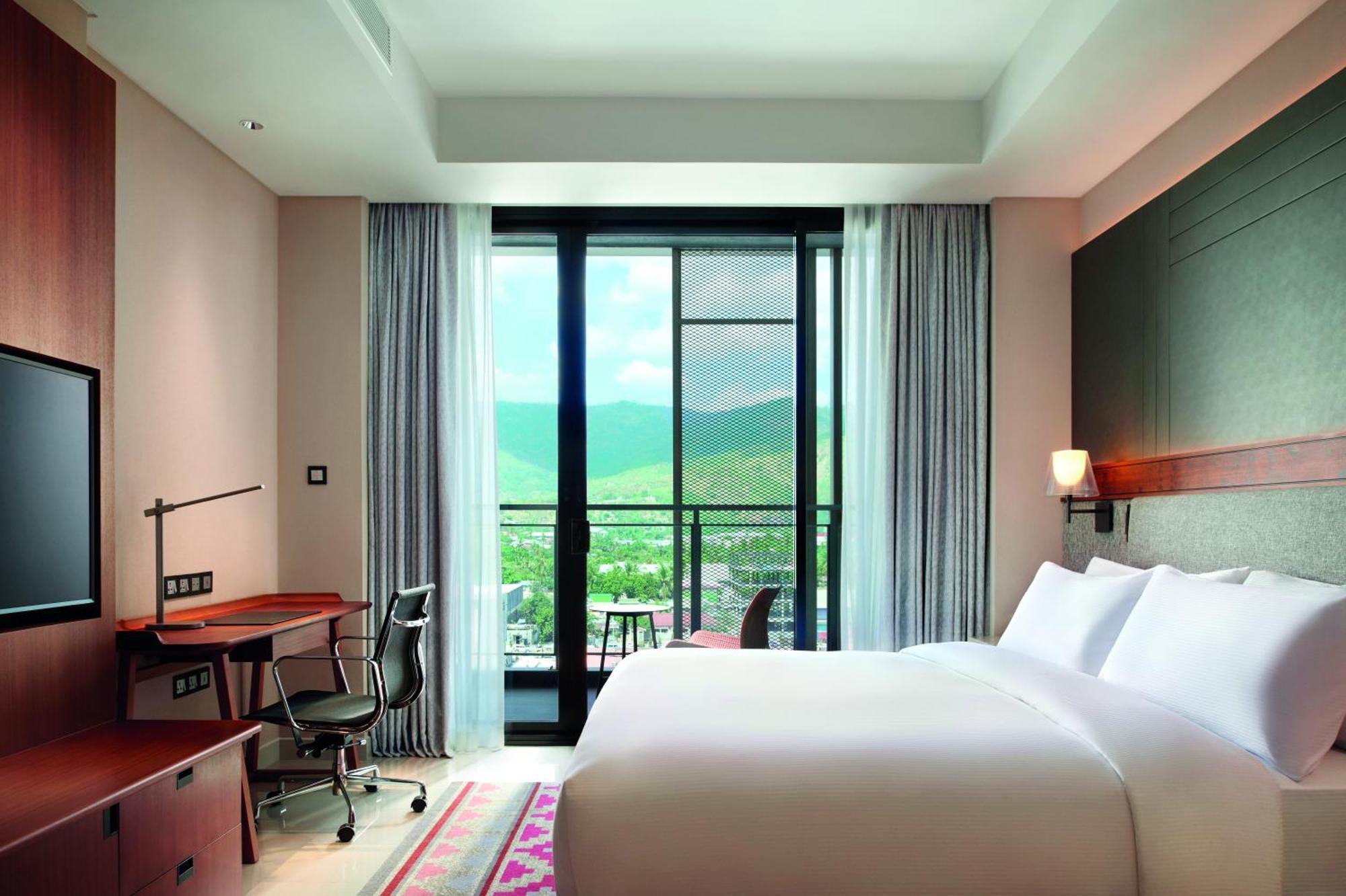 Palm Springs Hotel Дили Экстерьер фото