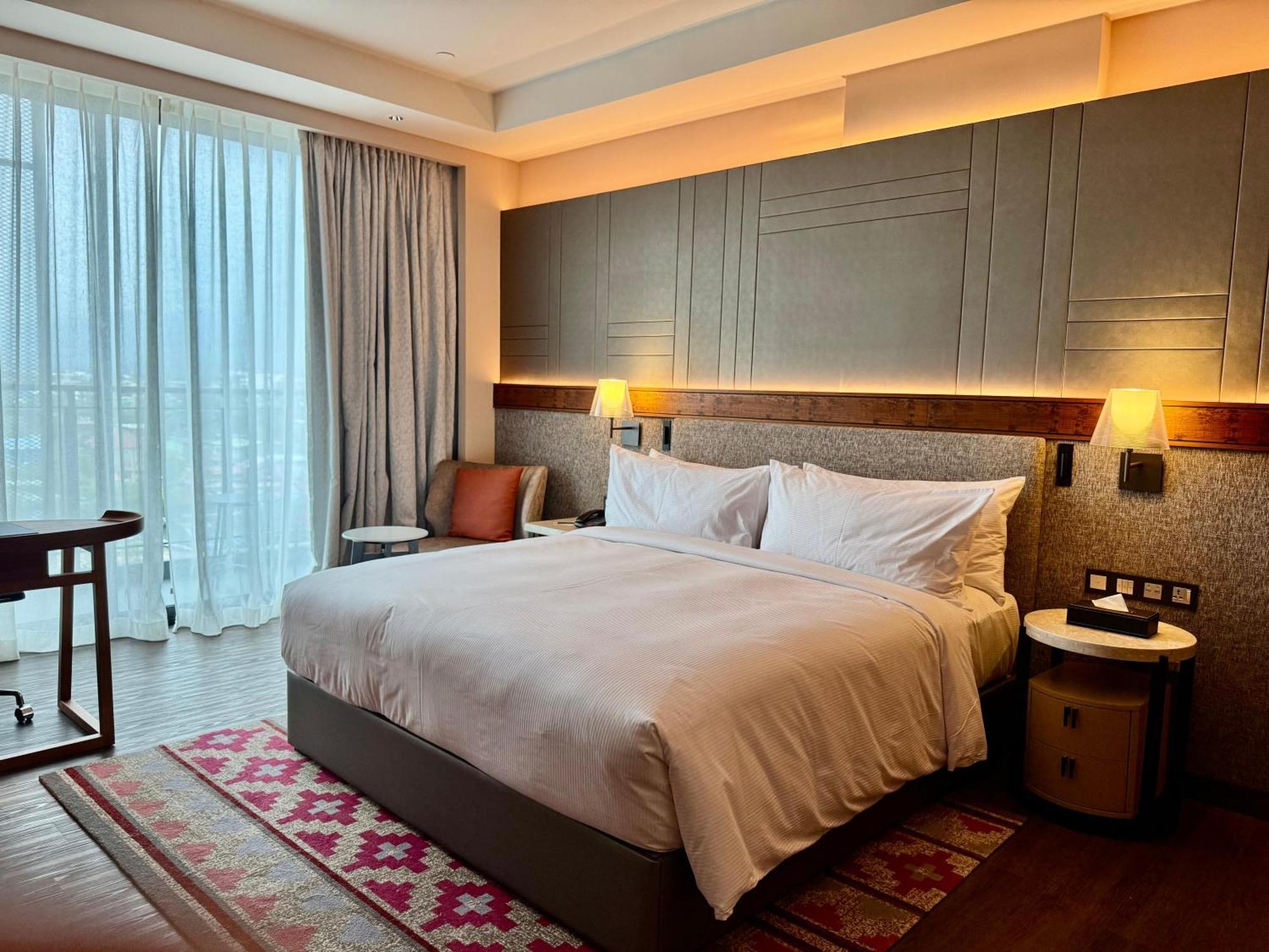 Palm Springs Hotel Дили Экстерьер фото